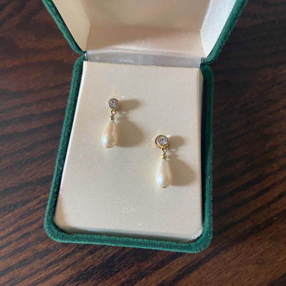 Marvella Pearl Earrings
